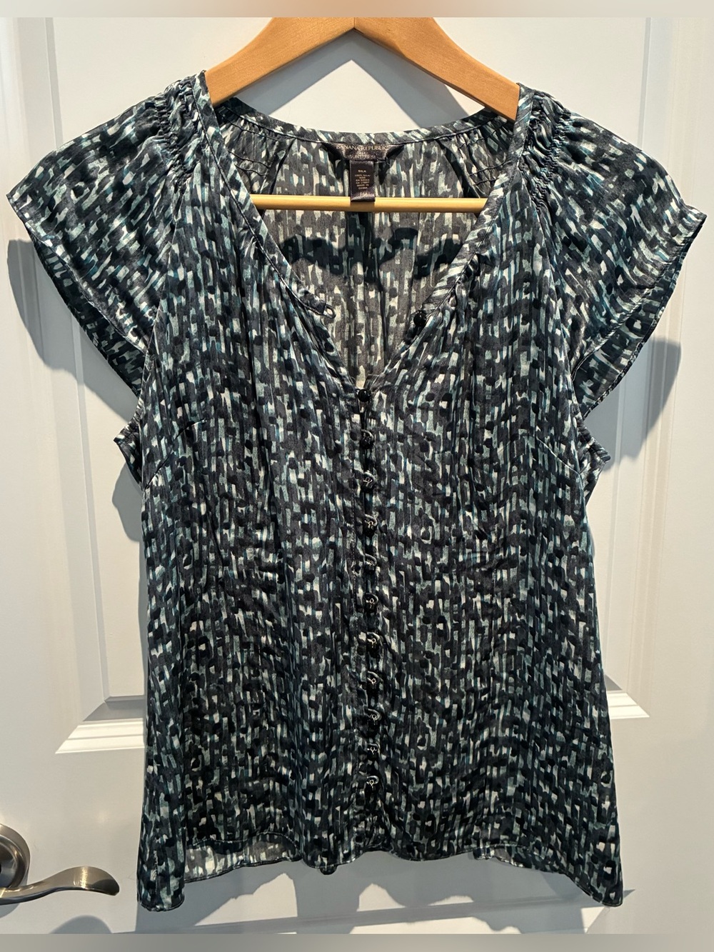 Banana Republic Slate, Teal & White Abstract Cap-Sleeve Silk Blouse